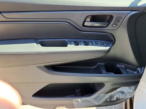 New 2026 Honda Odyssey EX-L image 8