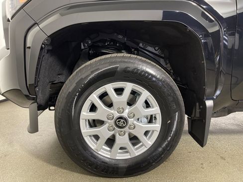 New 2026 Toyota Tacoma SR5 image 11