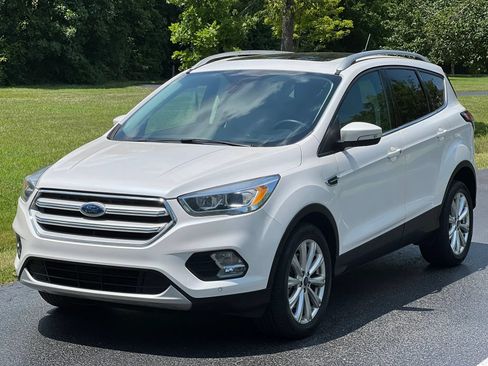 Used 2018 Ford Escape Titanium AWD/4WD image 1