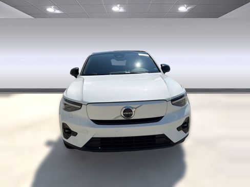 Certified 2023 Volvo C40 P8 Recharge Ultimate AWD/4WD image 6