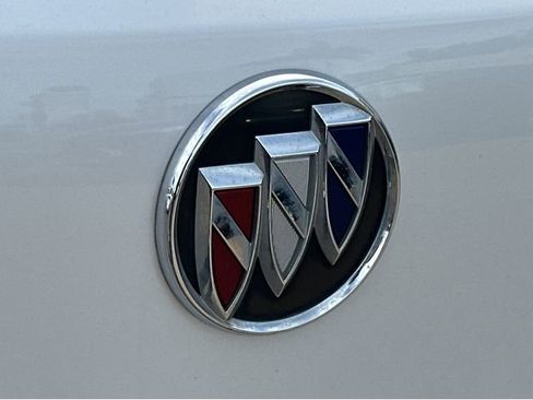 Certified 2023 Buick Encore GX Essence w/ Experience Buick Package FWD image 13