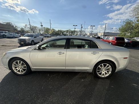 Used 2010 Chevrolet Malibu LTZ w/ HFV6 Engine Package image 5