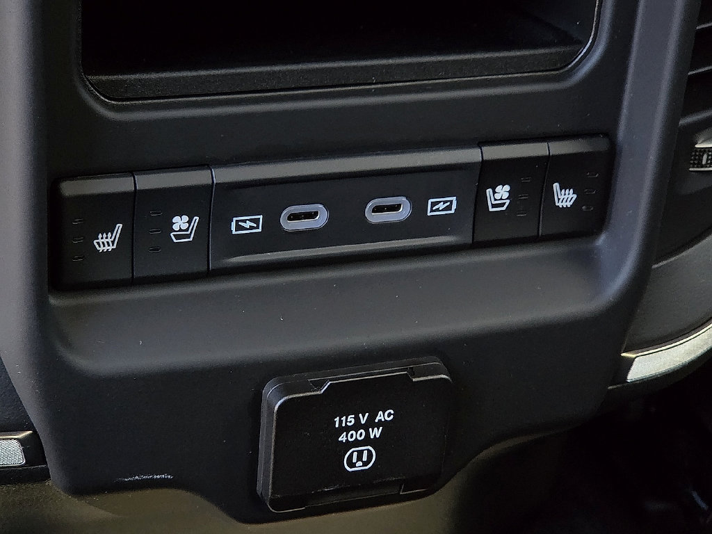 Used 2026 RAM 1500 Tungsten w/ Trailer Tow Group AWD/4WD image 9