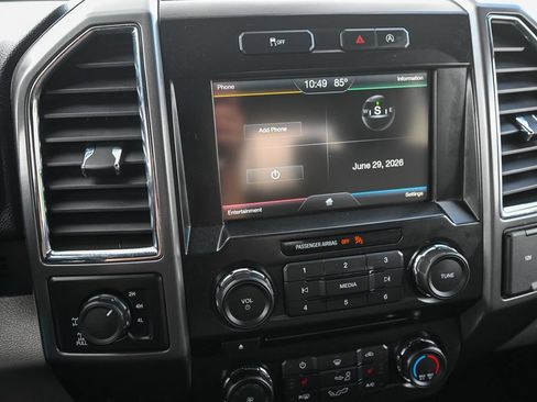 Used 2015 Ford F150 XLT w/ Equipment Group 302A Luxury AWD/4WD image 38