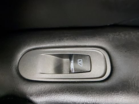 Used 2024 INFINITI QX80 Luxe image 31