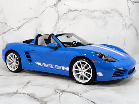 Used 2024 Porsche 718 Boxster RWD image 21