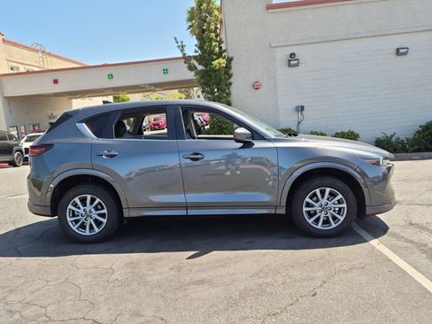 Used 2024 MAZDA CX-5 AWD 2.5 S w/ Preferred Package image 4