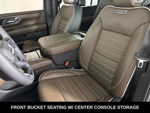 Used 2025 GMC Yukon XL Denali Ultimate AWD/4WD image 27