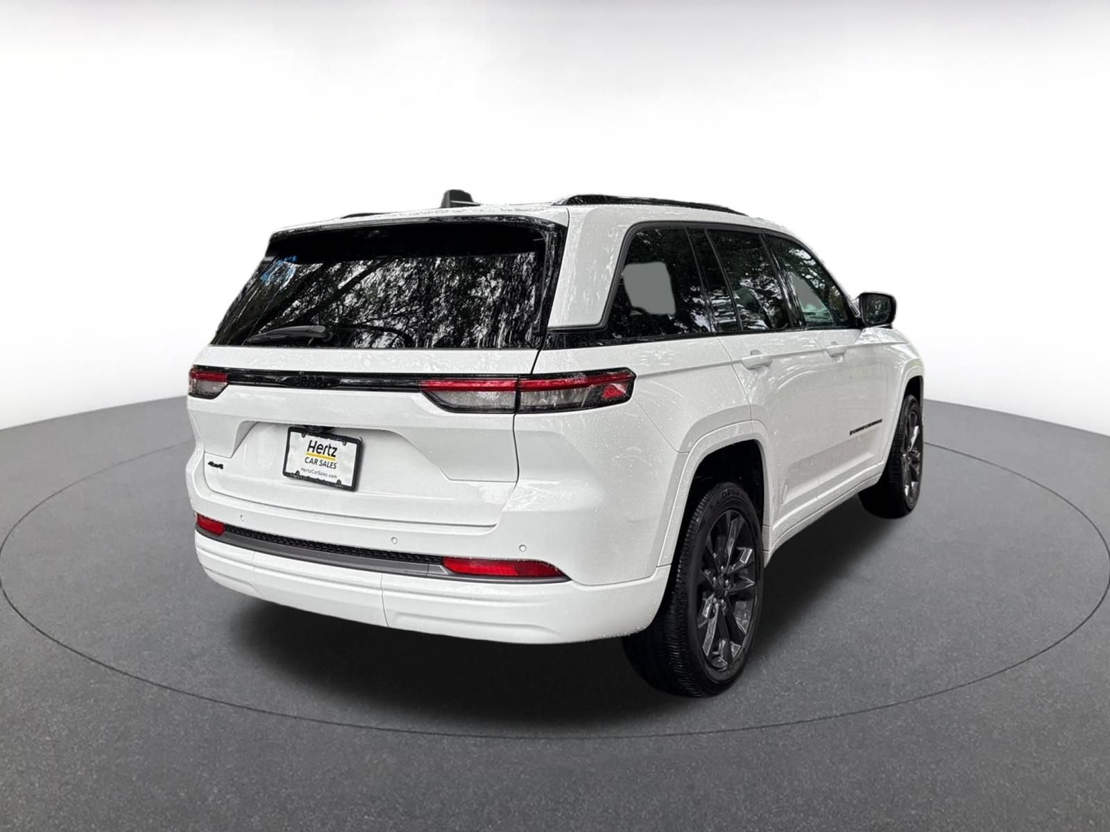 Used 2026 Jeep Grand Cherokee Limited AWD/4WD image 12