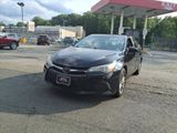 Used 2015 Toyota Camry SE image 3