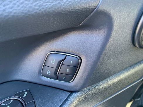 Used 2022 Ford Expedition Max Limited AWD/4WD image 25