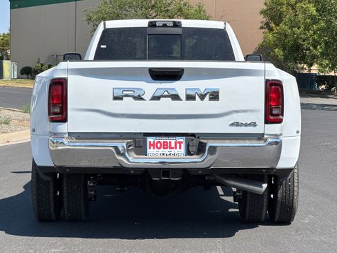 New 2026 RAM 3500 Tradesman AWD/4WD image 4