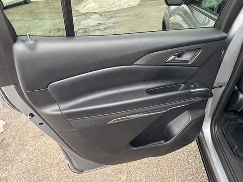 Used 2025 Chevrolet Traverse Z71 w/ Driver Confidence Package image 44