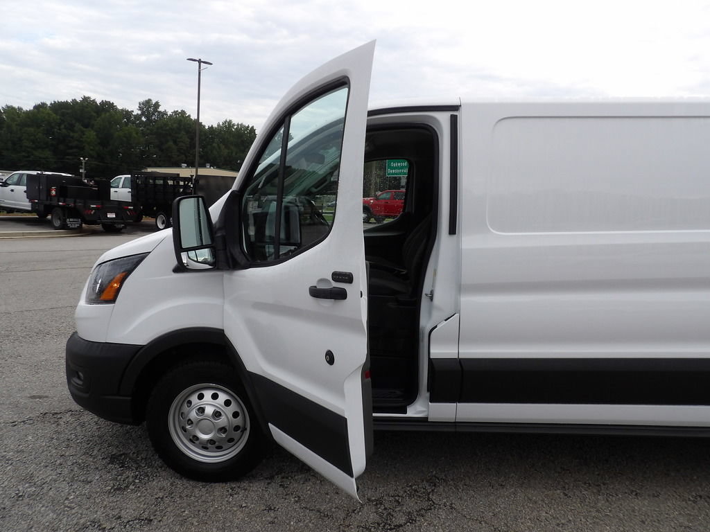 Used 2023 Ford Transit 350 Low Roof AWD image 13