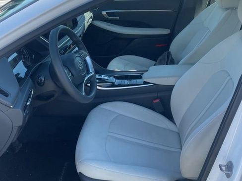 Used 2023 Hyundai Sonata SEL FWD image 8