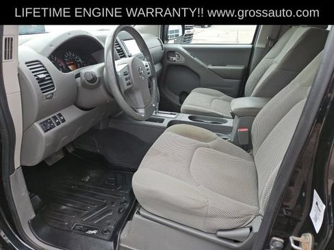 Used 2019 Nissan Frontier SV w/ Value Truck Package AWD/4WD image 13