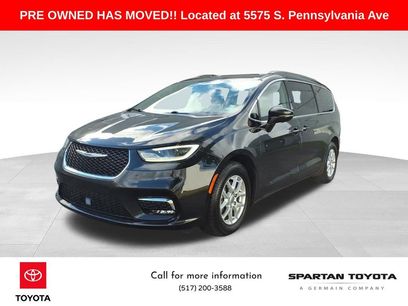 Used 2022 Chrysler Pacifica Touring-L