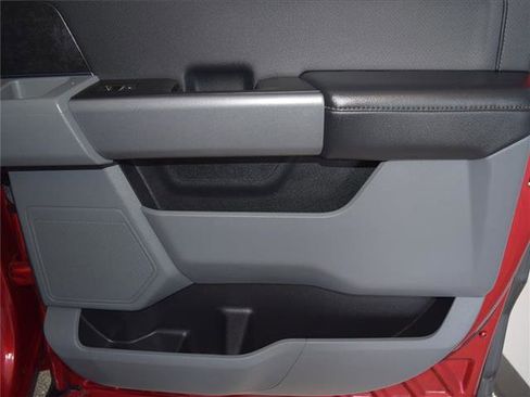 Used 2022 Ford F150 XLT w/ Equipment Group 302A High image 40