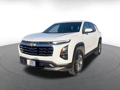 Used 2025 Chevrolet Equinox LT image 7