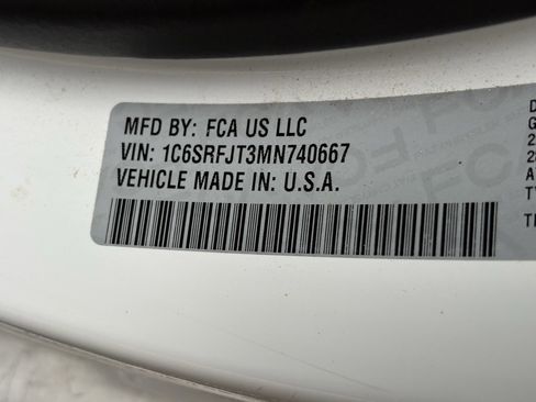 Certified 2021 RAM 1500 Laramie image 20