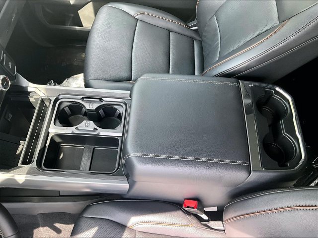 New 2026 Ford F350 Lariat w/ Black Appearance Package AWD/4WD image 9