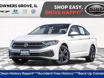 Used 2024 Volkswagen Jetta SE w/ Panoramic Sunroof Package