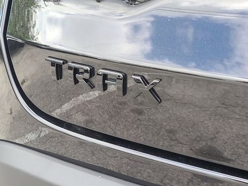 New 2026 Chevrolet Trax RS image 9