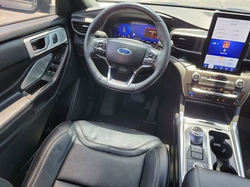 Used 2020 Ford Explorer ST w/ ST Street Pack AWD/4WD image 17