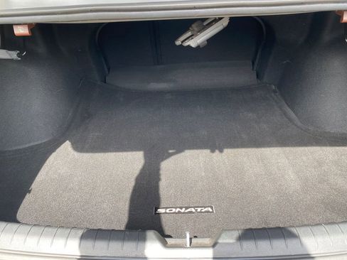 Certified 2022 Hyundai Sonata SE w/ Cargo Package image 29