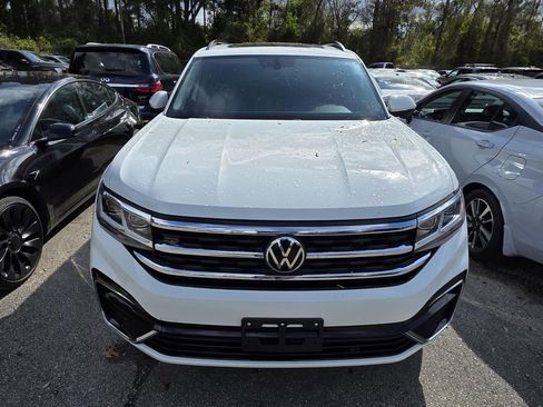 Used 2021 Volkswagen Atlas SE w/ Panoramic Sunroof Package image 2
