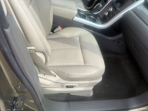 Used 2013 Ford Edge SEL FWD image 25
