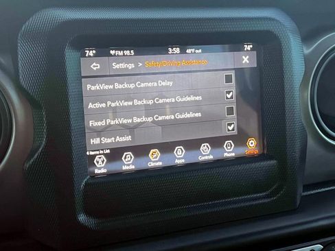 Used 2020 Jeep Wrangler Unlimited Sport image 28