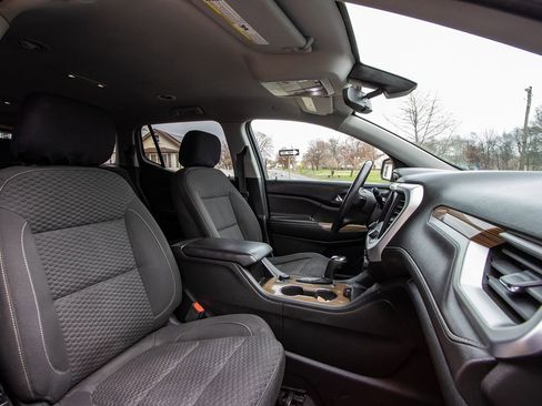 Used 2018 GMC Acadia SLE w/ Driver Alert Package I image 19