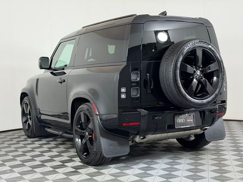 Used 2023 Land Rover Defender 90 X AWD/4WD image 3