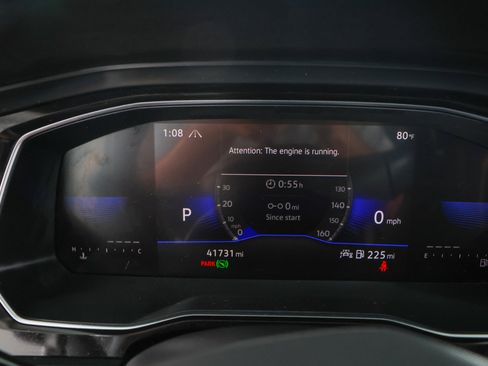 Used 2023 Volkswagen Jetta SE w/ Panoramic Sunroof Package FWD image 15