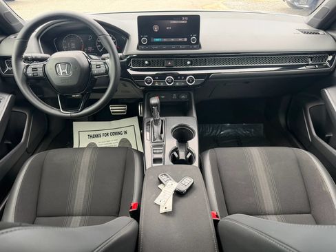 Used 2022 Honda Civic Sport image 15