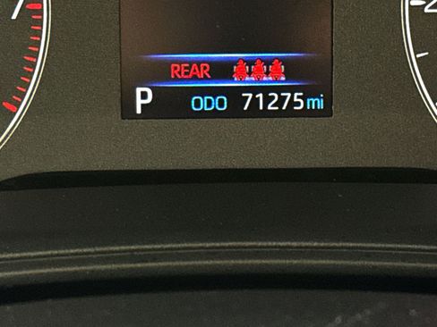 Used 2023 Toyota Corolla LE FWD image 17