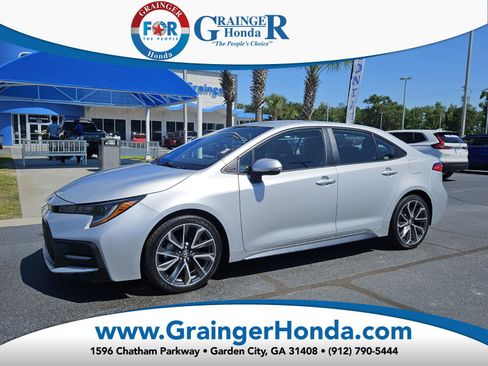 Used 2022 Toyota Corolla SE FWD image 1