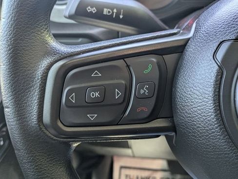 Used 2025 Jeep Wrangler Sport AWD/4WD image 42