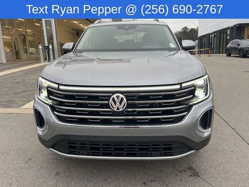 Certified 2025 Volkswagen Atlas SEL image 2