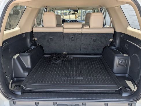 Used 2020 Toyota 4Runner Limited image 29