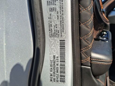 Certified 2022 Jeep Grand Cherokee Summit AWD/4WD image 35