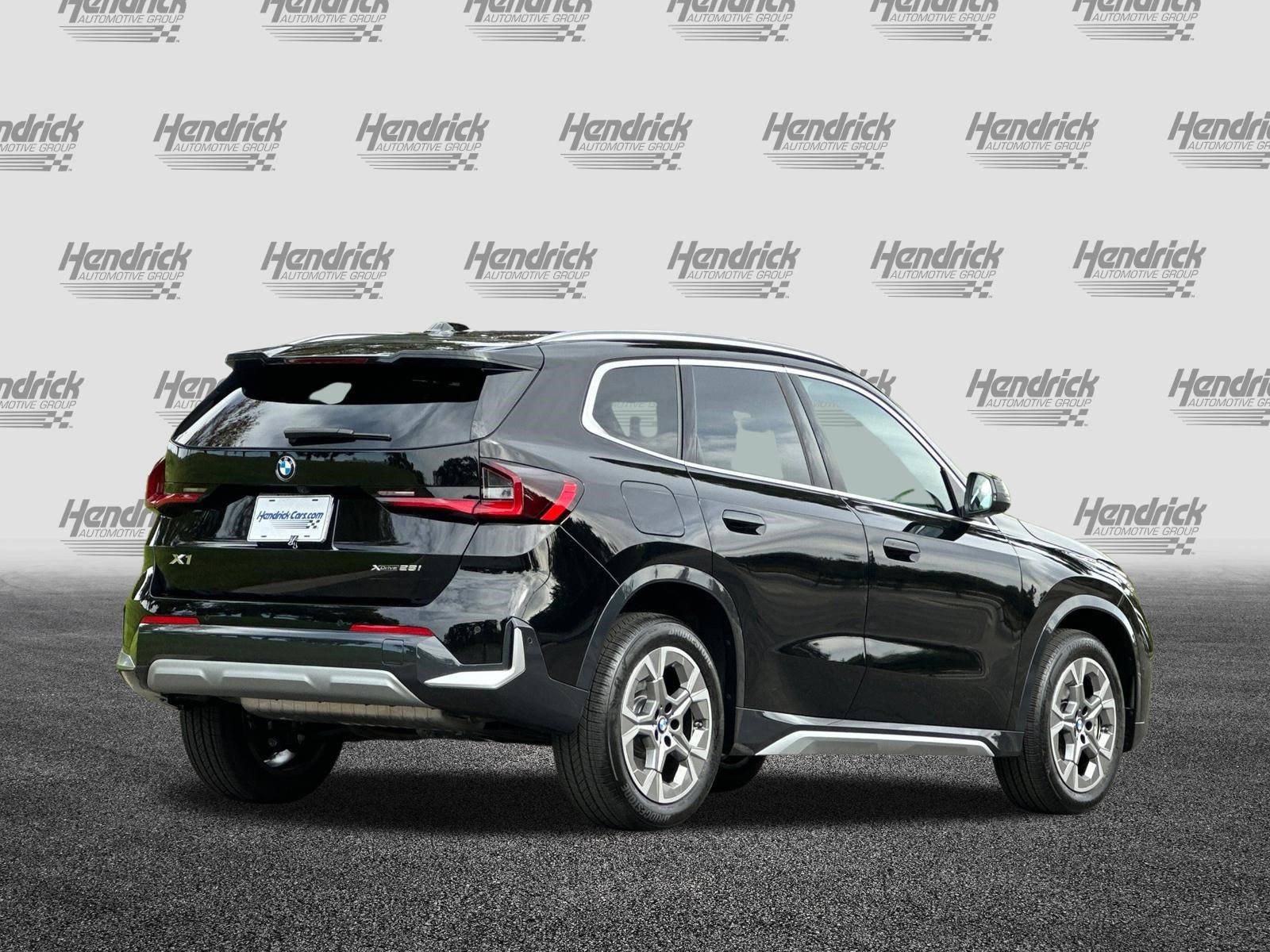 Used 2026 BMW X1 xDrive28i w/ Technology Package AWD/4WD image 5