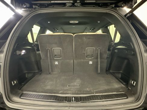 Used 2023 Jeep Grand Cherokee L Limited w/ Black Appearance Package AWD/4WD image 32