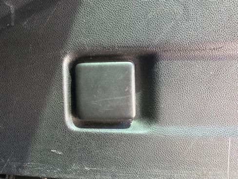 Used 2021 Chevrolet Suburban RST AWD/4WD image 30