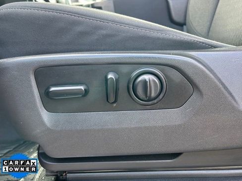 Used 2021 Chevrolet Silverado 2500 LT w/ Fleet Comfort Package image 15