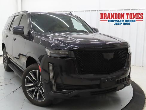 Used 2023 Cadillac Escalade Sport AWD/4WD image 1