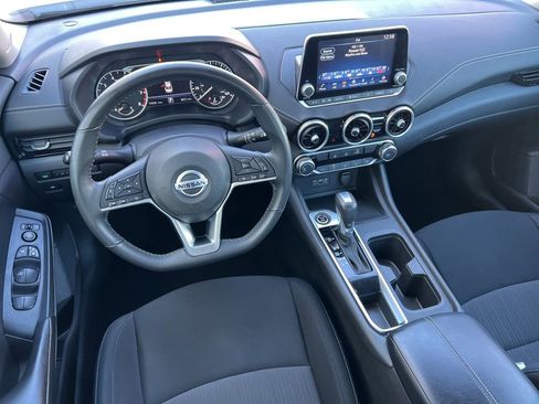 Used 2023 Nissan Sentra SV w/ Trunk Package image 20