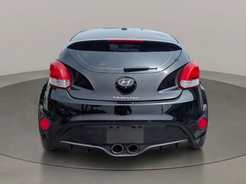 Used 2016 Hyundai Veloster Turbo FWD image 4