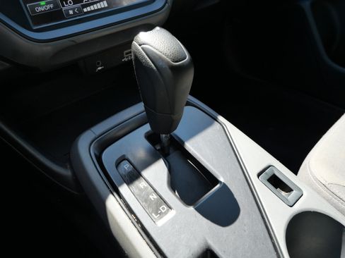 Used 2024 Subaru Crosstrek 2.0i AWD/4WD image 24